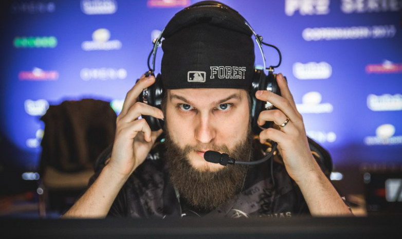 F0rest: «NIP не умеют создавать команды»