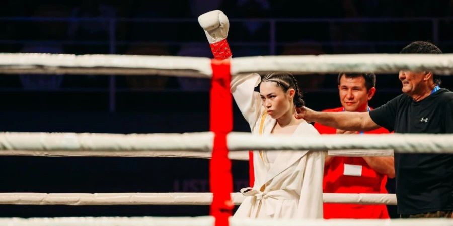 Самая красивая боксерша Казахстана рассказала, как не попала в Париж-2024