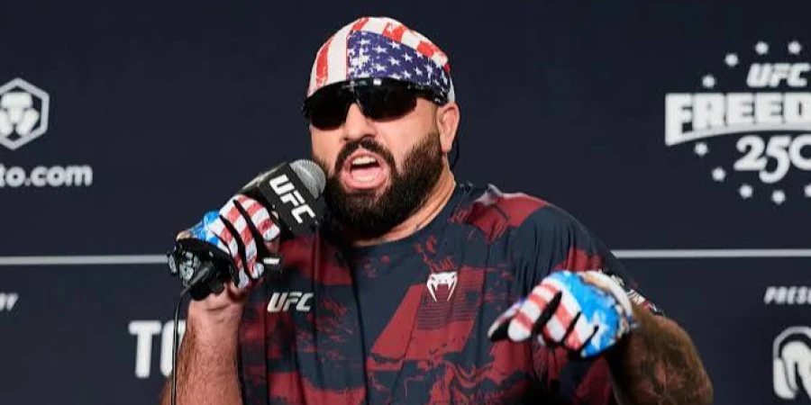 Джош Хокит показал подготовку к титульному бою UFC
