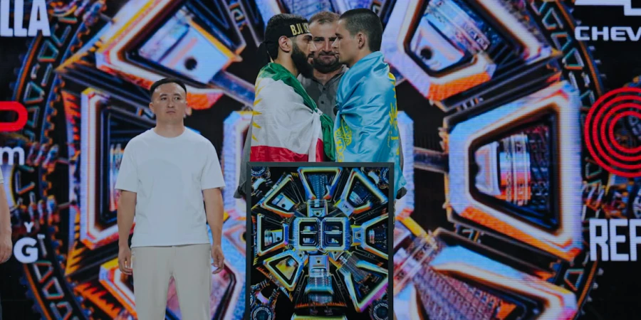 Во втором раунде завершился поединок наилегчайшего веса на OCTAGON 88