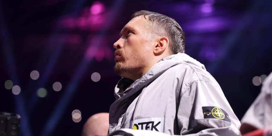 Непобедимый чемпион из бокса назвал величайшего файтера ММА