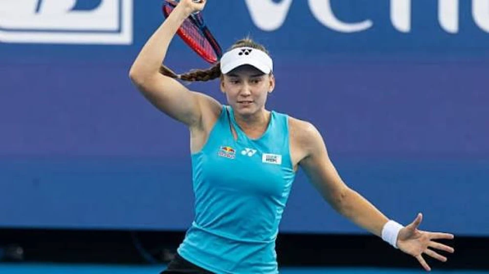 Елена Рыбакина — Алина Чараева. Прямая трансляция матча WTA-1000 в Пекине