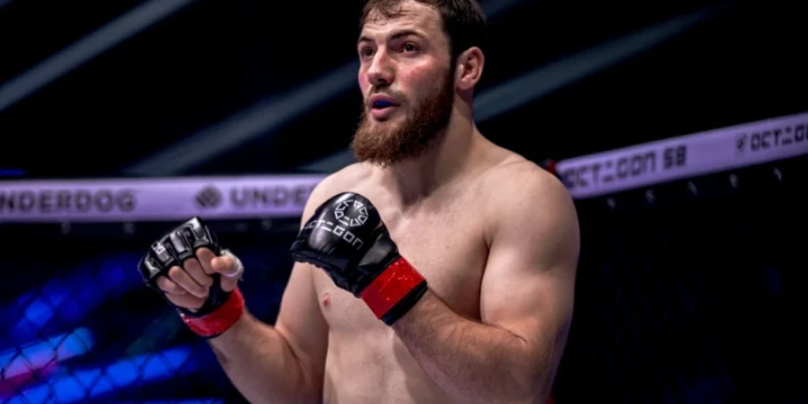 Бывший чемпион лиги OCTAGON из Казахстана получил в соперники непобежденного Хабиба