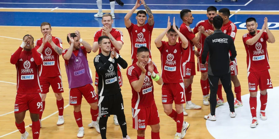 «Кайрат» остался без великих чемпионов и вернулся на высший уровень
