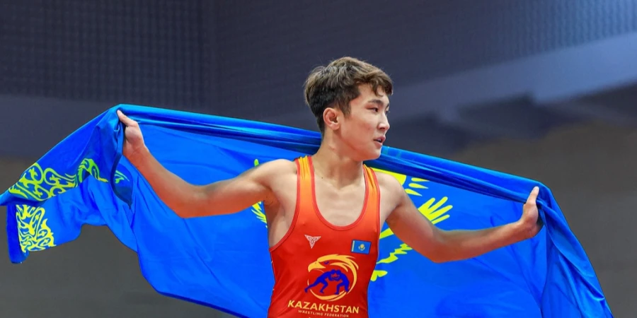 Юношеская сборная Казахстана успешно выступила на чемпионате Азии по борьбе