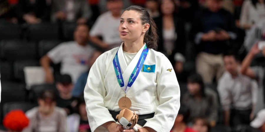 Казахстан поднялся на одну позицию после 13-го дня Азиады