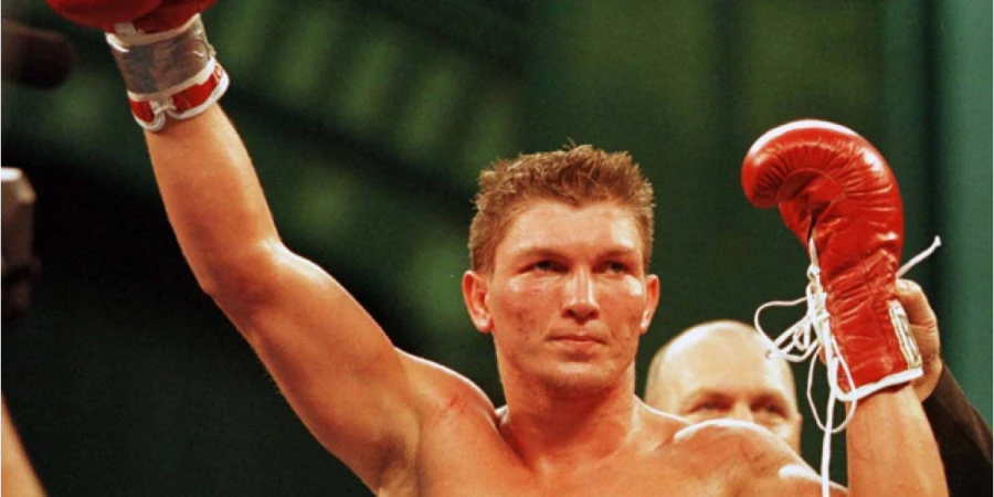 Олимпийский чемпион Казахстана начал новую главу карьеры в ОАЭ