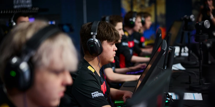 FUT Esports обыграла B8 Esports на IEM Cologne Major 2026