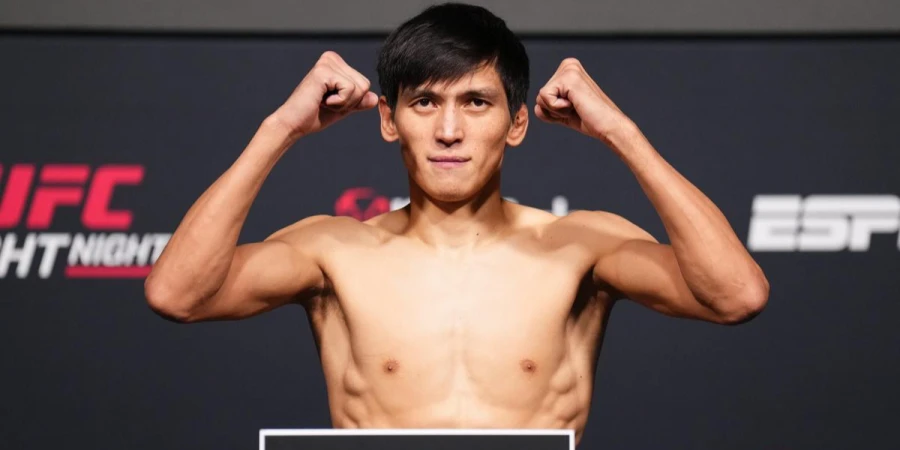 Бывший боец UFC Азат Максум подписал контракт с NAIZA