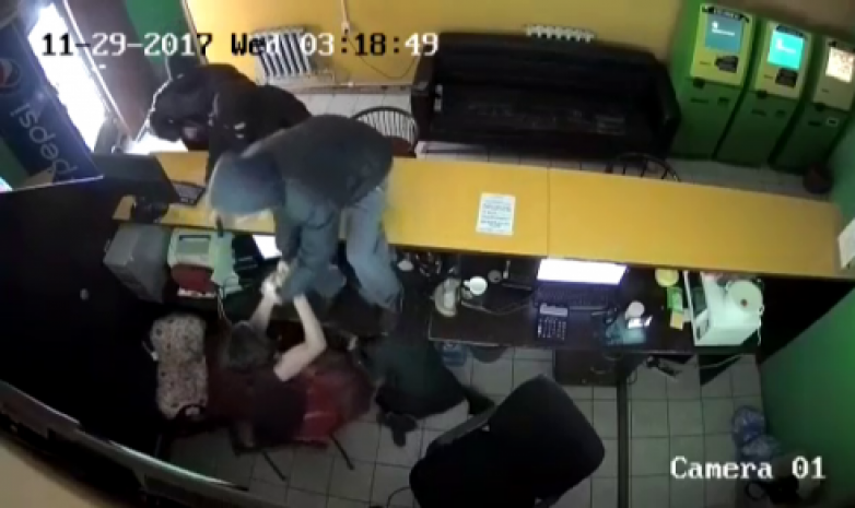Ақтөбеде букмекерлік кеңсеге қарулы шабуыл жасалды