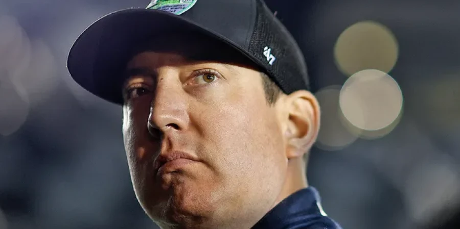 Скончался легендарный гонщик NASCAR