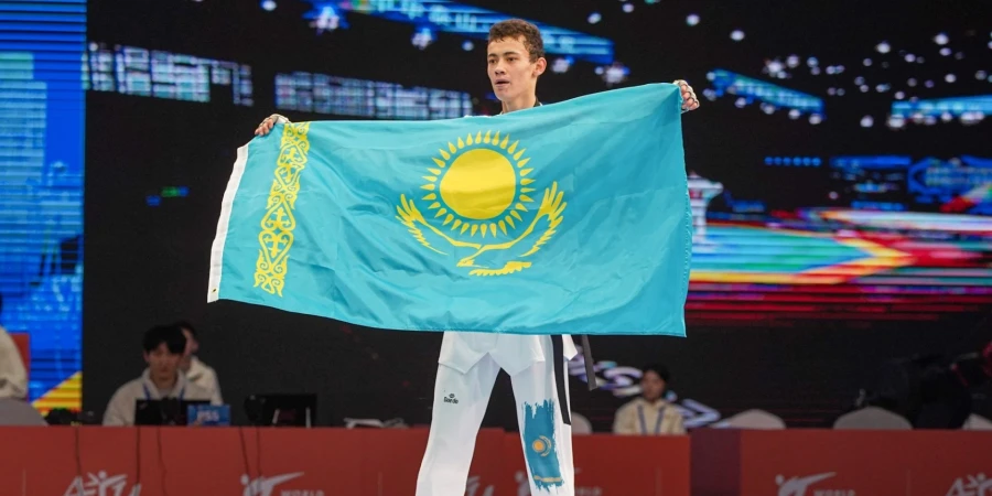 Самирхон Абабакиров Азия чемпионатында қола медаль жеңіп алды