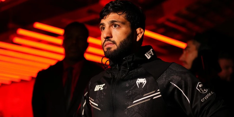Топовый файтер UFC лучшего соперника по борьбе в Лиге