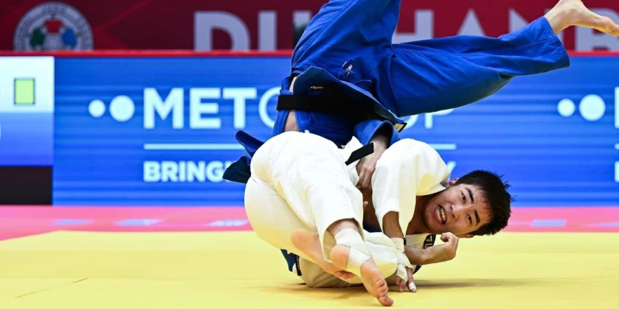 Казахстанский дзюдоист завоевал «золото» турнира серии European Open-2026